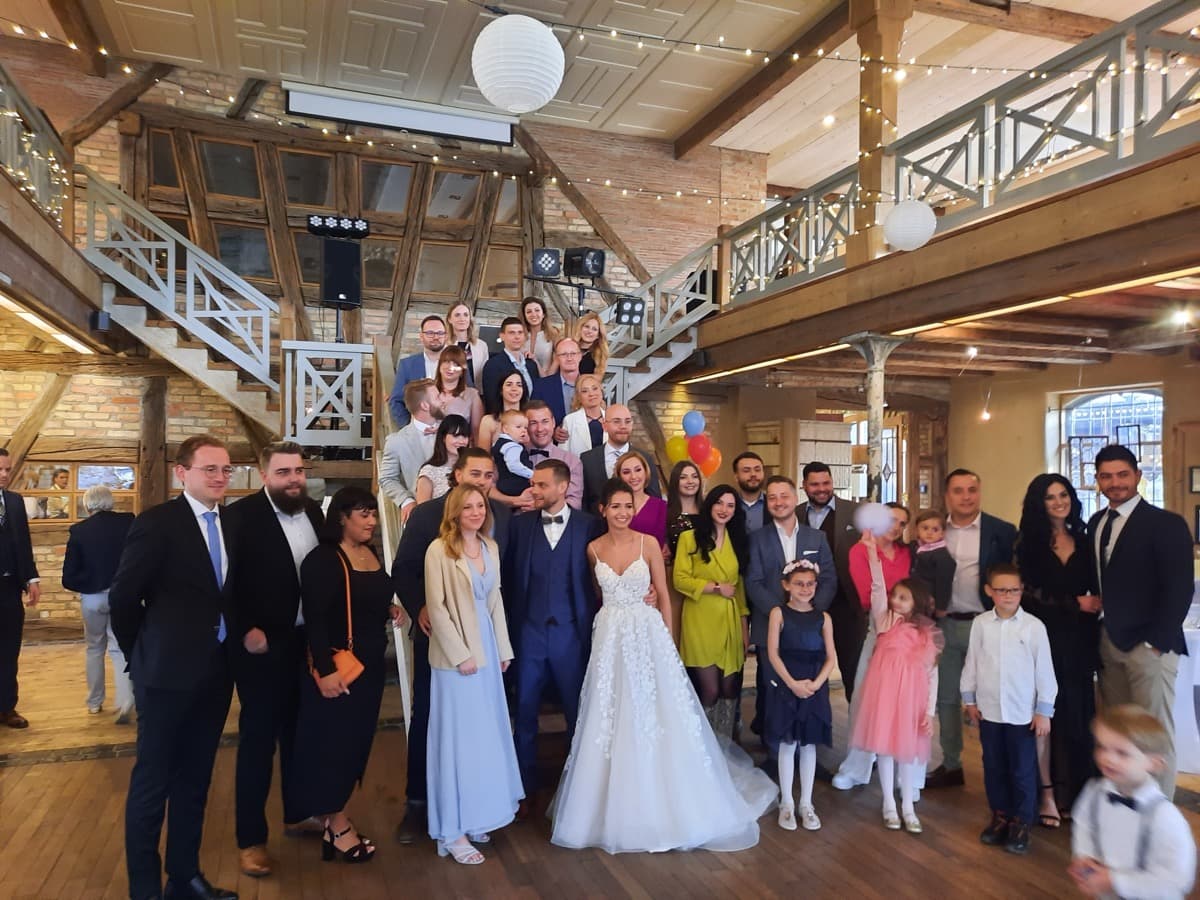 Hochzeitsgesellschaft Gruppenfoto